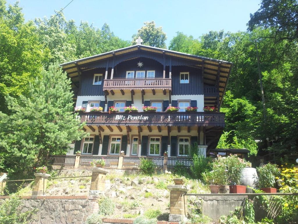 Bilz-Pension Радебойль Экстерьер фото